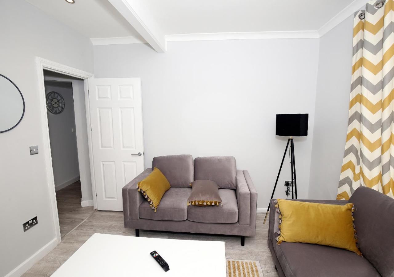 Apartment 3-bed House With Parking Near O2